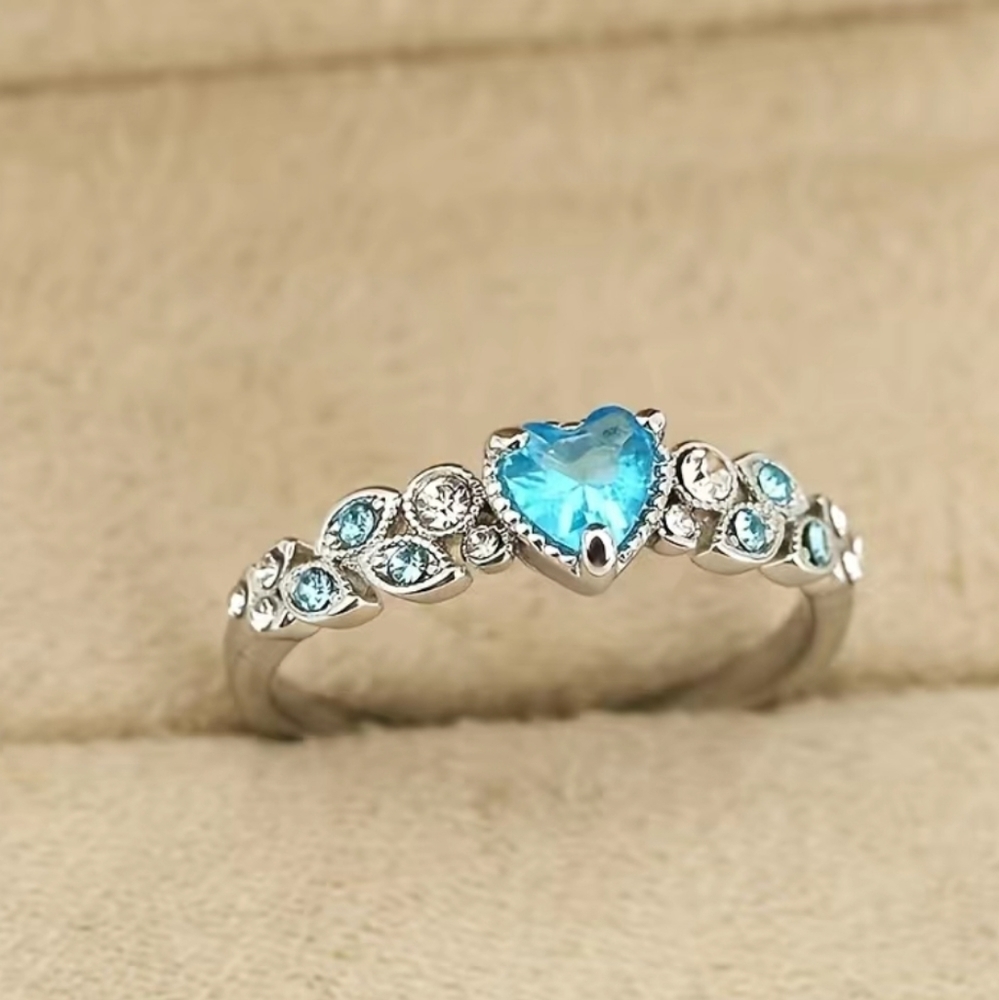 Silver Plated Heart Shaped Ring - Picture 5 of 5